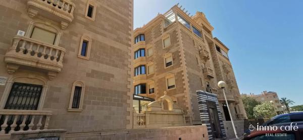 Piso en avenida de Austria