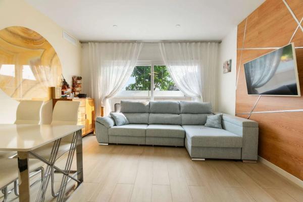 Chalet adosado en calle Andrómeda