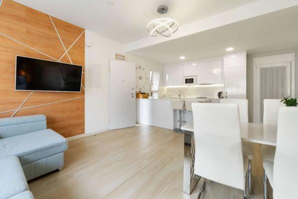 Chalet adosado en calle Andrómeda