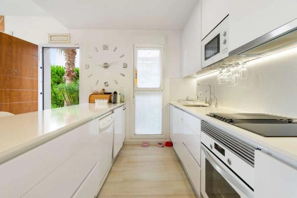 Chalet adosado en calle Andrómeda