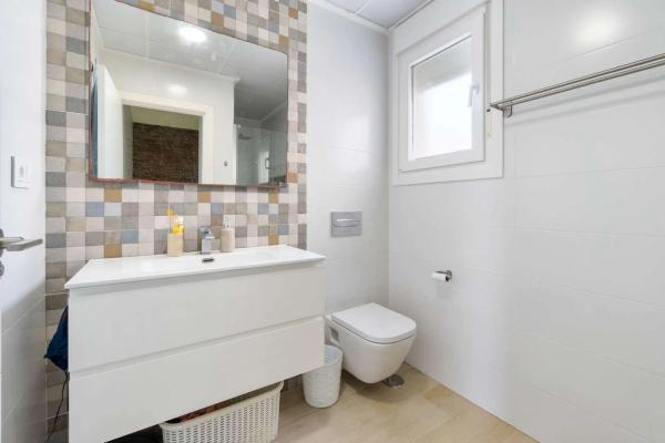 Chalet adosado en calle Andrómeda