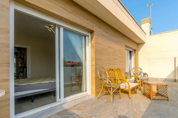 Chalet adosado en calle Andrómeda