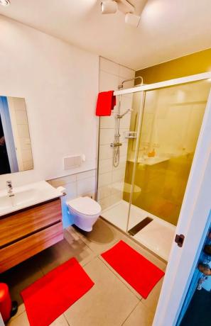 Piso en Pueblo Latino