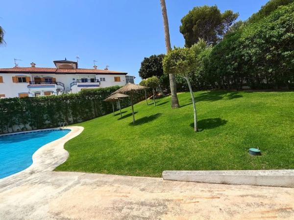 Casa independiente en avenida Río Llobregat, 44