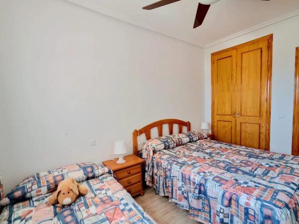 Casa independiente en avenida Río Llobregat, 44