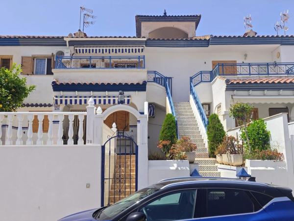 Casa independiente en avenida Río Llobregat, 44