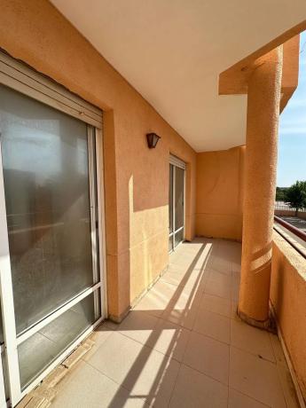 Piso en calle Alcarria, 6