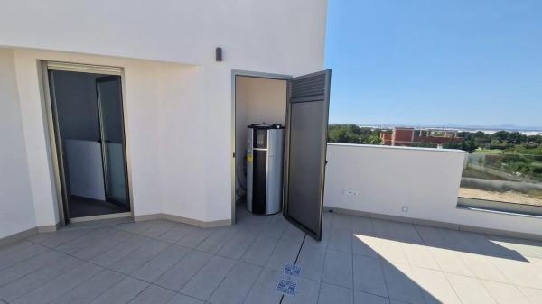 Casa independiente en calle Jose Maria Canizares