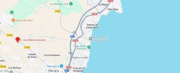 Casa independiente en calle Jose Maria Canizares