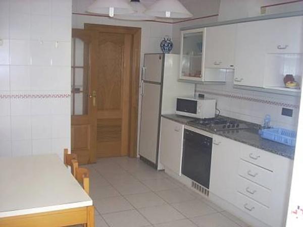 Chalet adosado en calle Caleta, 24