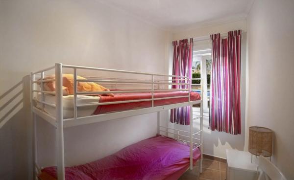 Chalet adosado en avenida de Austria