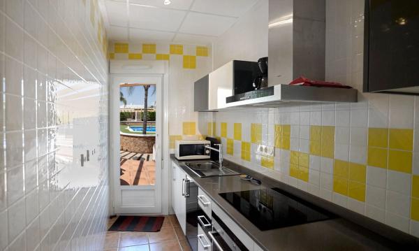 Chalet adosado en avenida de Austria