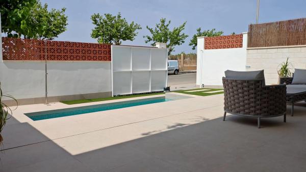 Casa independiente en calle Comunidad Castellano-Mancheg