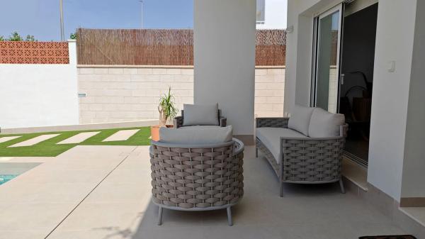 Casa independiente en calle Comunidad Castellano-Mancheg