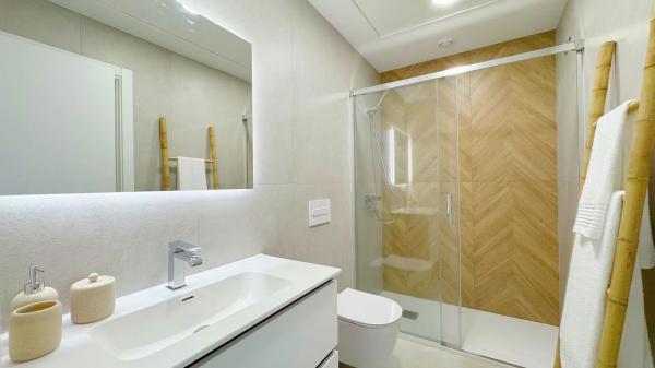 Casa independiente en calle Río Genil m P, 19