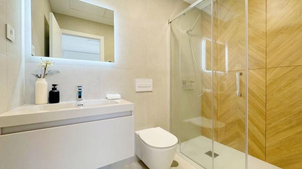 Casa independiente en calle Río Genil m P, 19