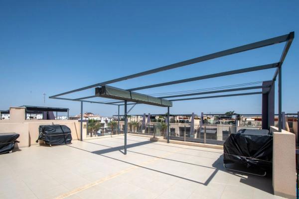 Ático en calle Veleta, 81