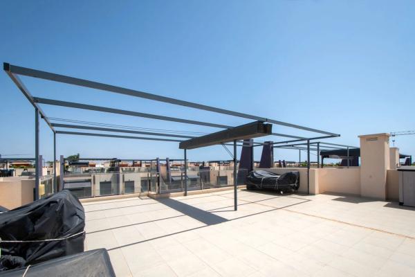 Ático en calle Veleta, 81