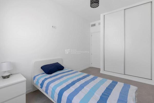 Piso en calle Oviedo, 3