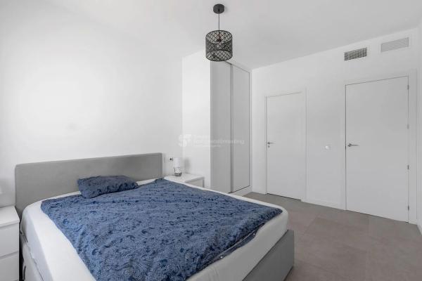 Piso en calle Oviedo, 3