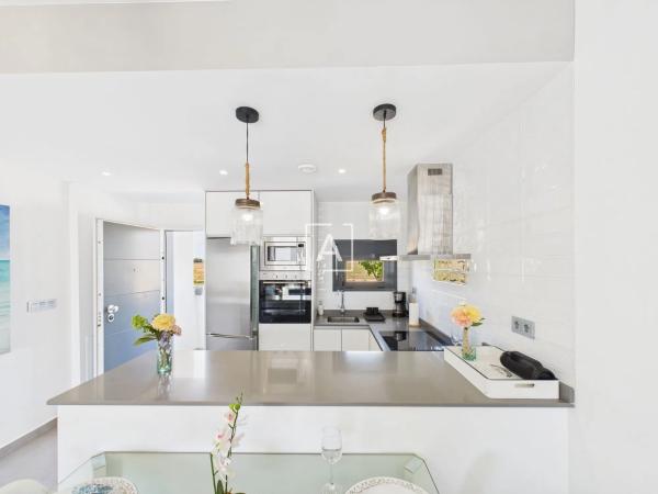 Ático en calle Comunidad Andaluza, 12