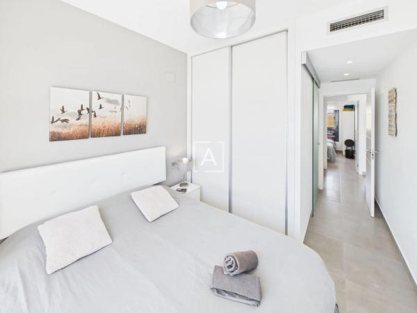 Ático en calle Comunidad Andaluza, 12