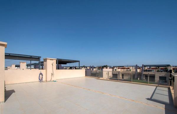 Ático en calle Veleta, 81