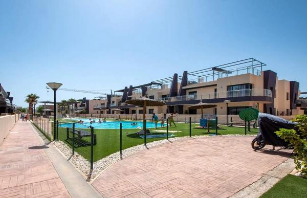 Ático en calle Veleta, 81