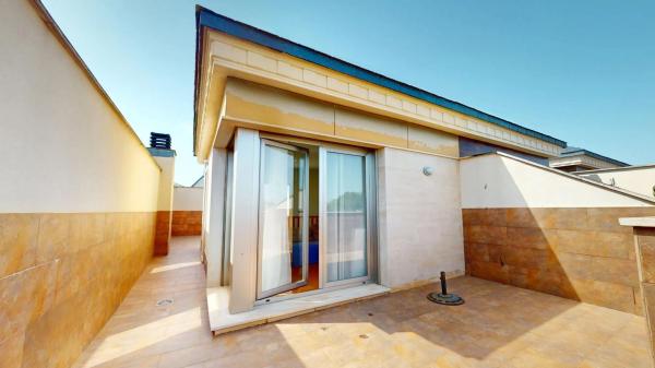 Chalet adosado en avenida de los Segundas