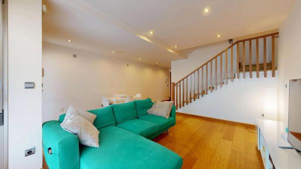 Chalet adosado en avenida de los Segundas