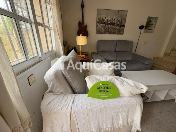 Chalet adosado en calle Carabela, 47