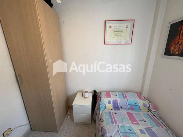 Chalet adosado en calle Carabela, 47