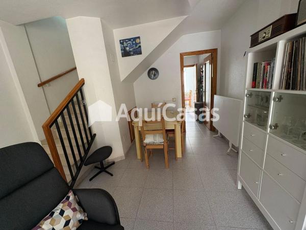 Chalet adosado en calle Carabela, 47