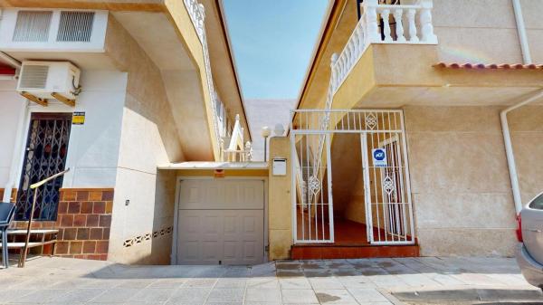 Piso en avenida Sánchez Lozano