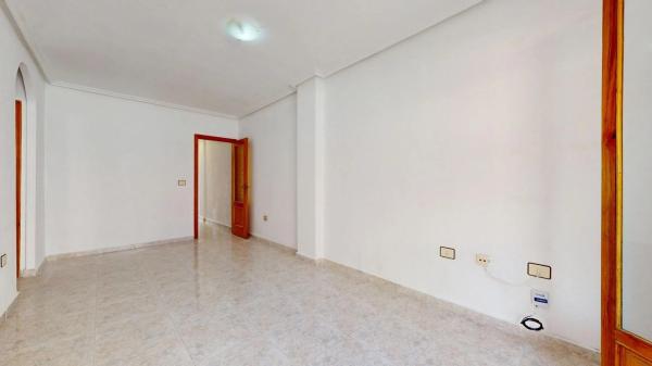 Piso en avenida Sánchez Lozano