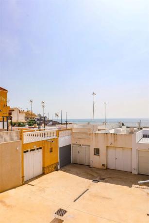 Chalet adosado en calle Carabela