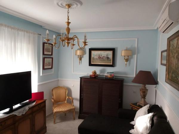 Casa independiente en avenida Pino del p C, 123