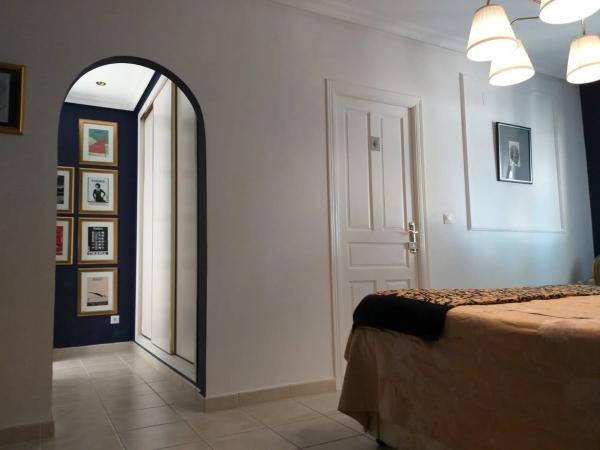 Casa independiente en avenida Pino del p C, 123