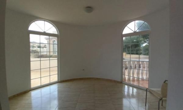 Chalet en Zona Pueblo