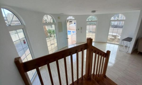 Chalet en Zona Pueblo