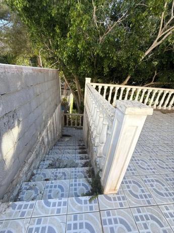 Chalet pareado en calle Naranjo