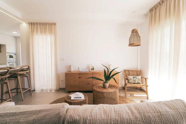 Casa independiente en calle Comunidad Madrileña