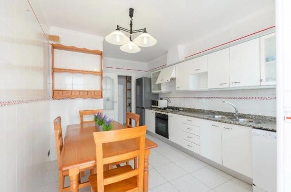 Piso en calle Caleta, 24