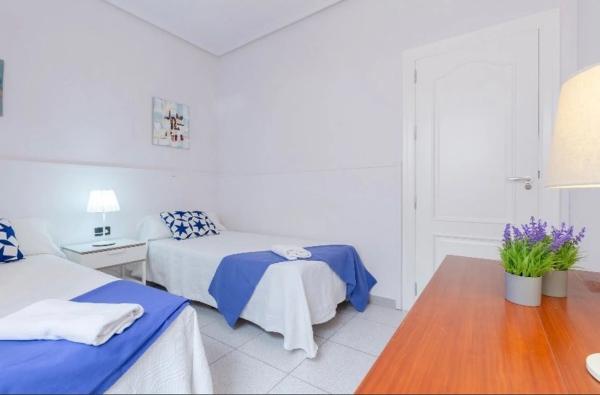 Piso en calle Caleta, 24