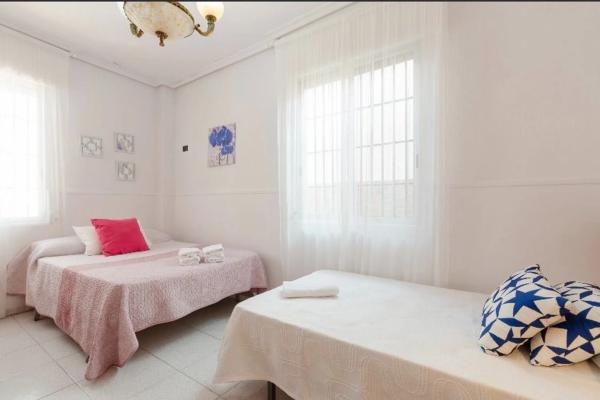 Piso en calle Caleta, 24