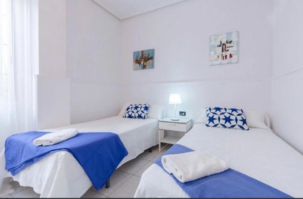 Piso en calle Caleta, 24