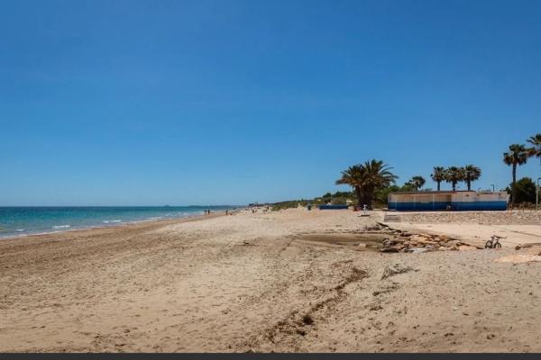 Piso en calle Caleta, 24