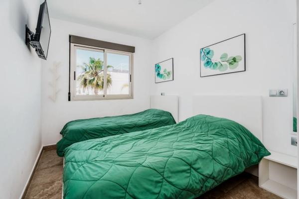 Piso en calle Virgen de la Asunción, 34