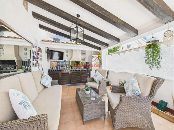 Chalet en avenida de las Especias