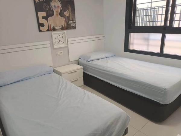 Chalet adosado en calle Federico García Lorca